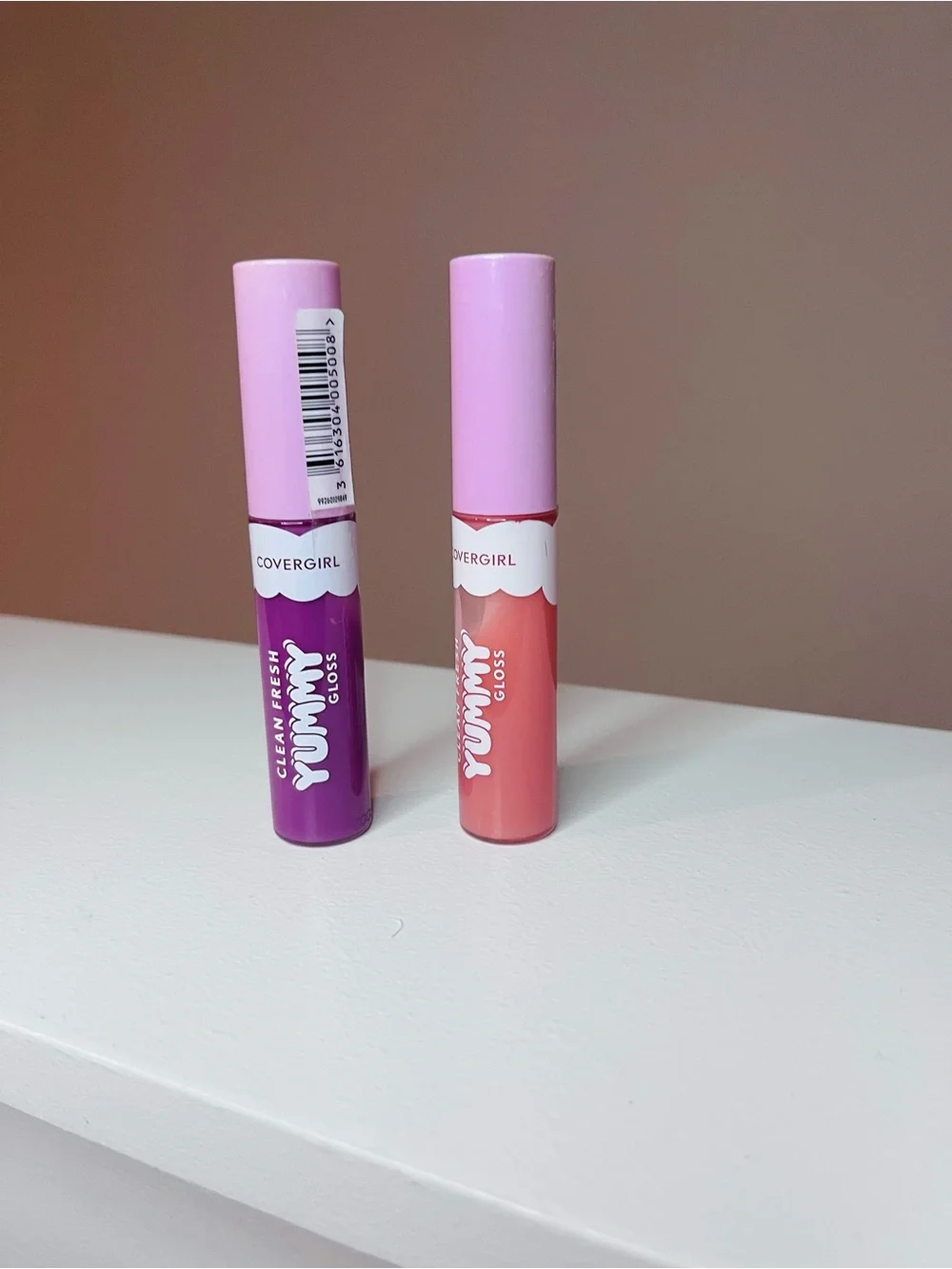 COVERGIRL Yummy Gloss Duo — Purple & Coral Pink